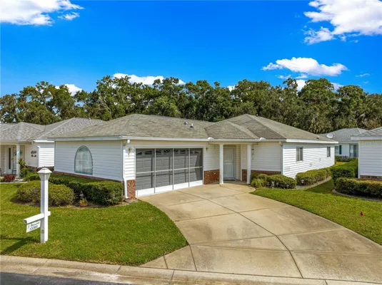 Property Slideshow image 2 of 48 | 13364 sw 111th cir, Dunnellon, FL, 34432