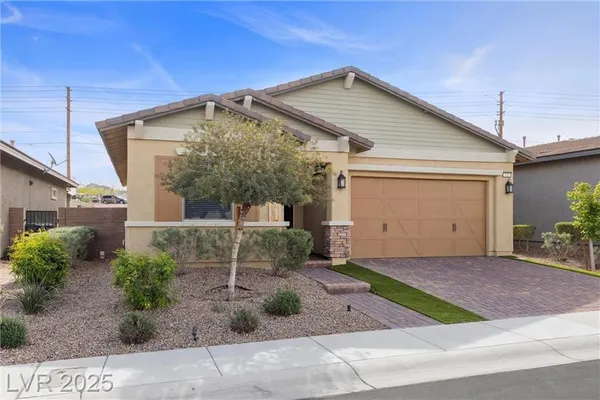 Property Slideshow image 2 of 70 | 732 rosewater dr, Henderson, NV, 89011