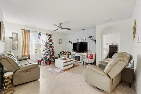 Property Slideshow image 2 of 27 | 2756 grandbury grove rd, Lakeland, FL, 33811