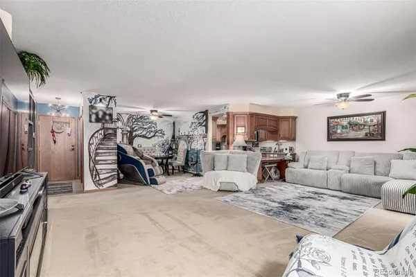 Property Slideshow image 2 of 27 | 9355 e center ave apt 8b, Denver, CO, 80247