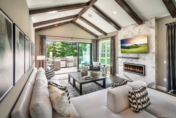 Property Slideshow image 2 of 19 | 1037 cottage dr 18, Carmel, NY, 10512