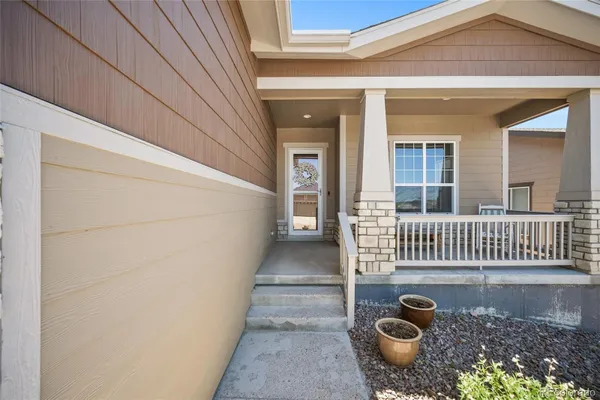 Property Slideshow image 3 of 40 | 332 alumroot st, Castle Rock, CO, 80104