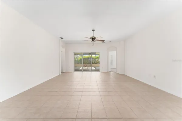 Property Slideshow image 2 of 50 | 106 vista dr, Kissimmee, FL, 34759