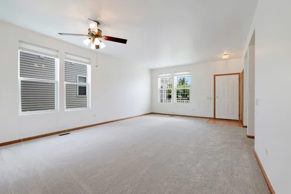 Property Slideshow image 3 of 43 | 12250 songbird ln, Huntley, IL, 60142