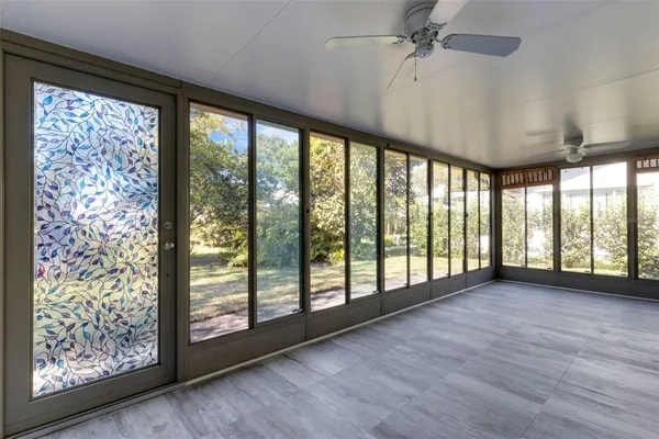 Property Slideshow image 2 of 83 | 1601 w dorchester dr, Palm Harbor, FL, 34684