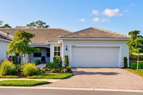 Property Slideshow image 2 of 100 | 25049 pearl lake cir, Englewood, FL, 34223
