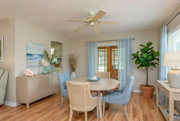 Property Slideshow image 3 of 62 | 3184 brunswick cir, Palm Harbor, FL, 34684