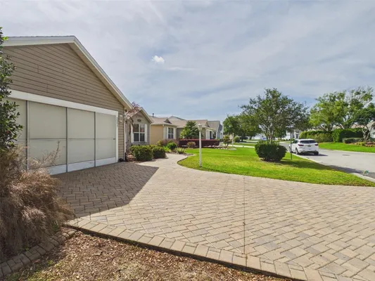 Property Slideshow image 3 of 36 | 2297 welcome way, The Villages, FL, 32162