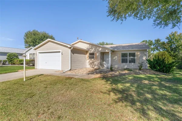 Property Slideshow image 2 of 33 | 1637 bluffton rd, The Villages, FL, 32162