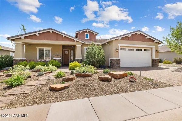 Property Slideshow image 2 of 59 | 1221 s lakeview dr, Prescott, AZ, 86301