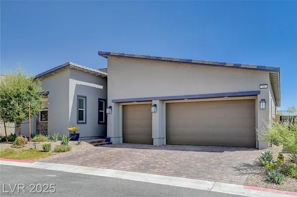 Property Slideshow image 3 of 99 | 33 reverie heights ave, Henderson, NV, 89011
