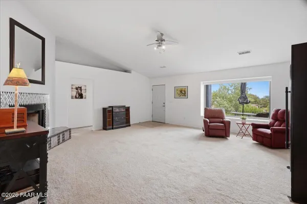 Property Slideshow image 3 of 25 | 852 sunrise blvd, Prescott, AZ, 86301