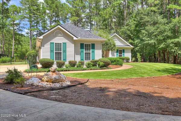 Property Slideshow image 2 of 67 | 202 bush ct, Mccormick, SC, 29835