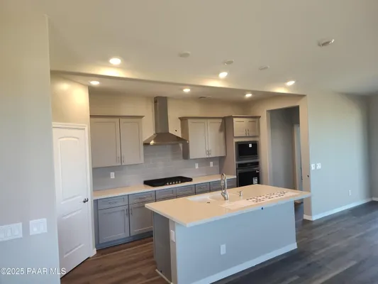 Property Slideshow image 2 of 16 | 8922 n pacific park dr, Prescott Valley, AZ, 86315