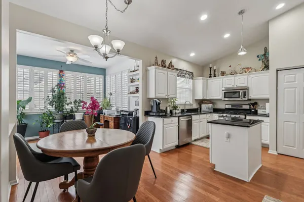 Property Slideshow image 2 of 45 | 688 cadillac cir, Romeoville, IL, 60446