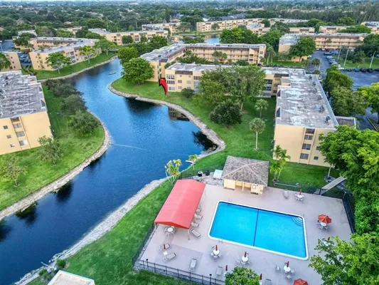 Property Slideshow image 3 of 41 | 5940 nw 64th ave apt 101, Tamarac, FL, 33319