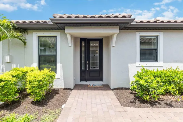 Property Slideshow image 3 of 60 | 6242 grandview hill ct, Bradenton, FL, 34203