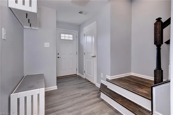 Property Slideshow image 2 of 48 | 327 clements mill trce, Williamsburg, VA, 23185