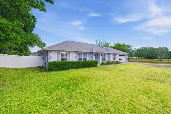 Property Slideshow image 3 of 28 | 5365 sw 84th pl, Ocala, FL, 34476