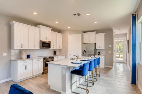 Property Slideshow image 2 of 10 | 3963 kennebunk loop, Mount Dora, FL, 32757