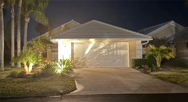 Property Slideshow image 3 of 67 | 761 harrington lake dr 61, Venice, FL, 34293