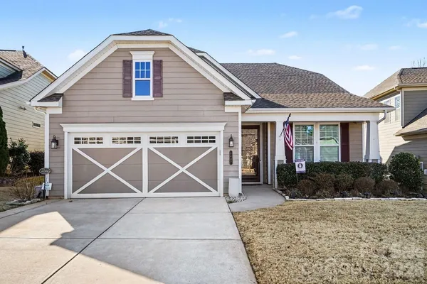 Property Slideshow image 3 of 34 | 8407 festival way, Charlotte, NC, 28215