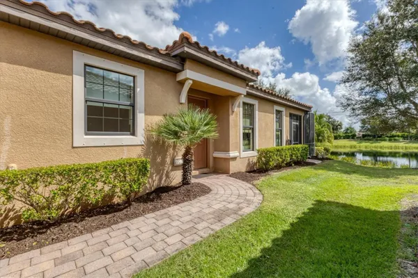 Property Slideshow image 2 of 86 | 13334 torresina ter, Bradenton, FL, 34211