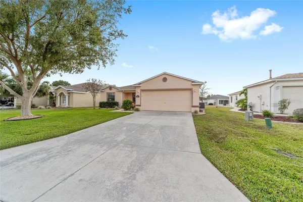 Property Slideshow image 2 of 53 | 1754 sw 156th ln, Ocala, FL, 34473