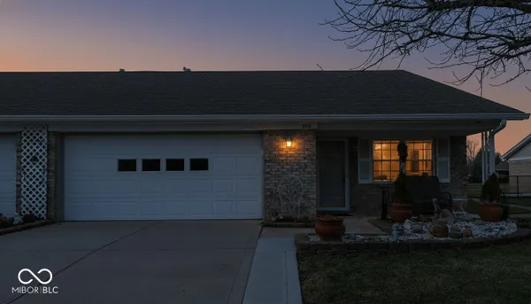 Property Slideshow image 2 of 30 | 8312 windovers dr, Indianapolis, IN, 46259