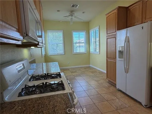 Property Slideshow image 3 of 41 | 19469 del ray rd, Apple Valley, CA, 92308
