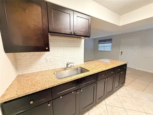 Property Slideshow image 3 of 10 | 4507 3rd street cir 275, Bradenton, FL, 34207