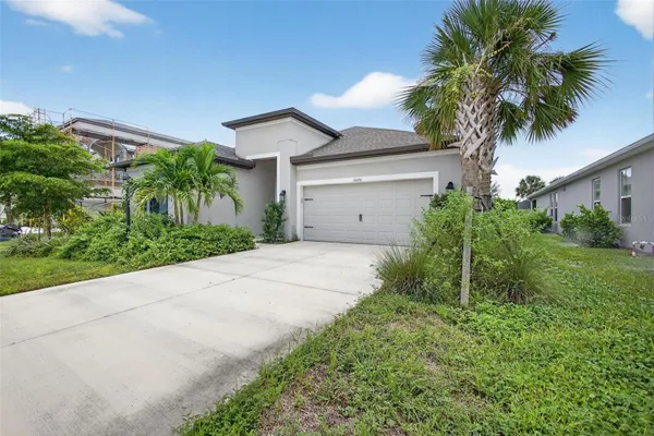 Property Slideshow image 3 of 47 | 16426 paynes mill dr, Bradenton, FL, 34211