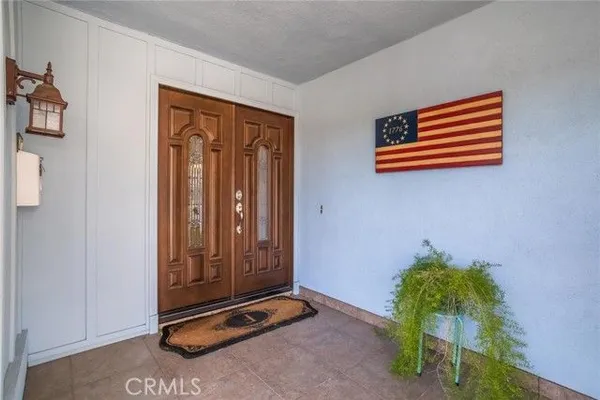 Property Slideshow image 2 of 39 | 26457 oak highland dr, Newhall, CA, 91321