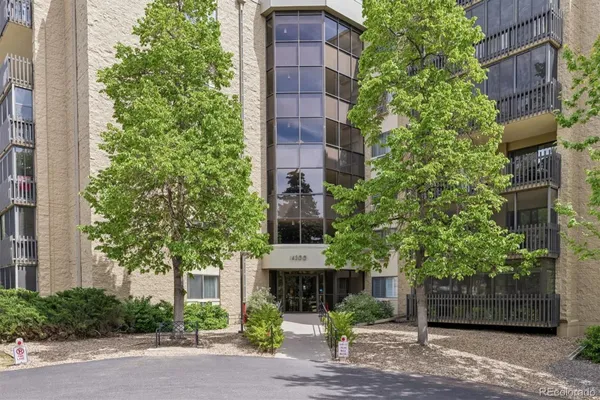 Property Slideshow image 2 of 45 | 14300 e marina dr 102, Aurora, CO, 80014