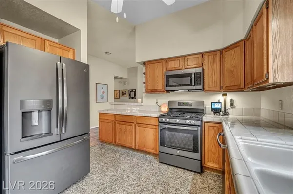 Property Slideshow image 2 of 48 | 5133 kingsbridge dr, Las Vegas, NV, 89130