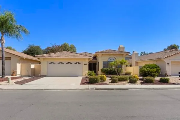 Property Slideshow image 2 of 38 | 13060 avenida marbella, San Diego, CA, 92128