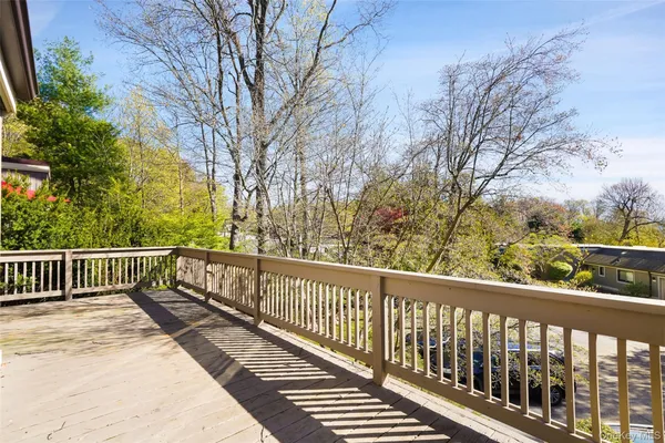 Property Slideshow image 3 of 20 | 220 heritage hls b, Somers, NY, 10589