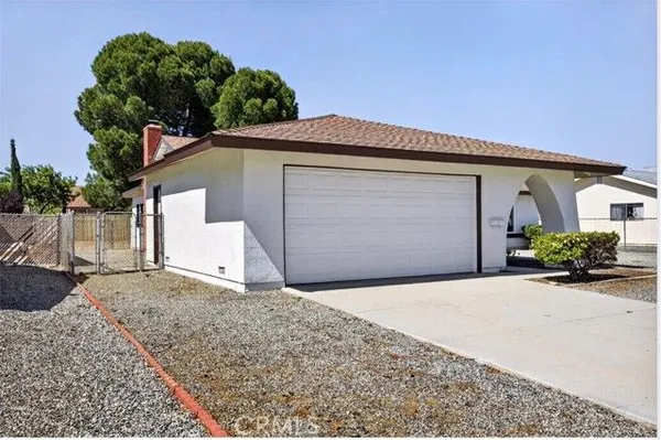 Property Slideshow image 2 of 23 | 26170 lancaster, Sun City, CA, 92586