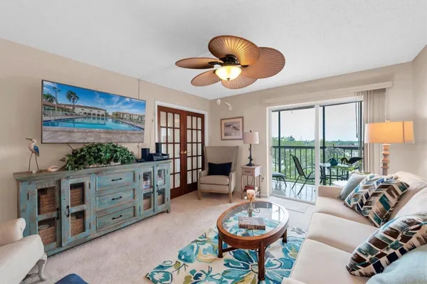Property Slideshow image 3 of 30 | 19029 us highway 19 n apt 9-403, Clearwater, FL, 33764