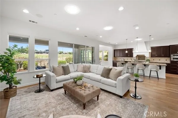 Property Slideshow image 2 of 62 | 1788 louise ln, Nipomo, CA, 93444