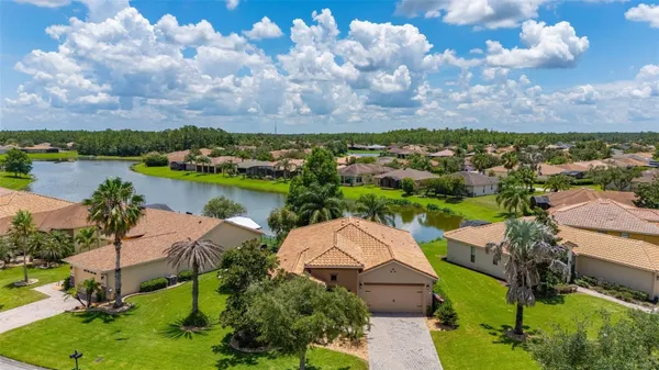 Property Slideshow image 3 of 65 | 394 monterey st, Kissimmee, FL, 34759