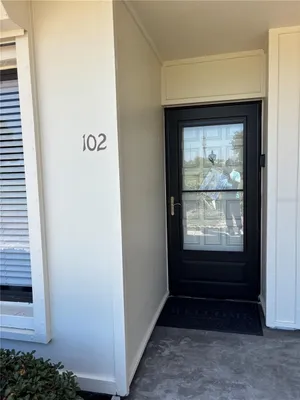Property Slideshow image 3 of 34 | 6104 palma del mar blvd 102, St Petersburg, FL, 33715