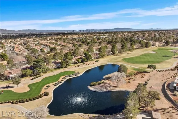 Property Slideshow image 2 of 48 | 2901 linkview dr, Las Vegas, NV, 89134