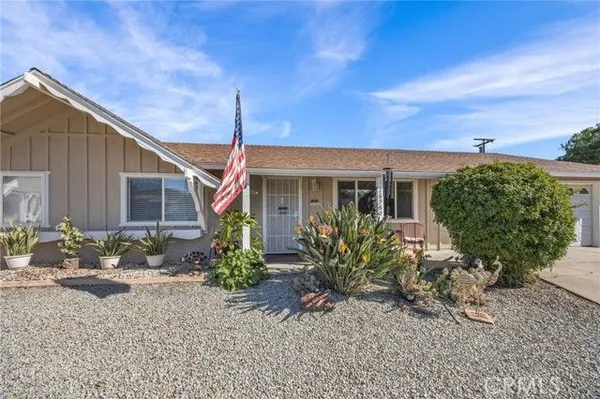 Property Slideshow image 2 of 45 | 28980 exmoor ct, Menifee, CA, 92586