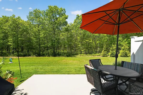 Property Slideshow image 3 of 44 | 129 halley dr, Brookhaven, NY, 11934
