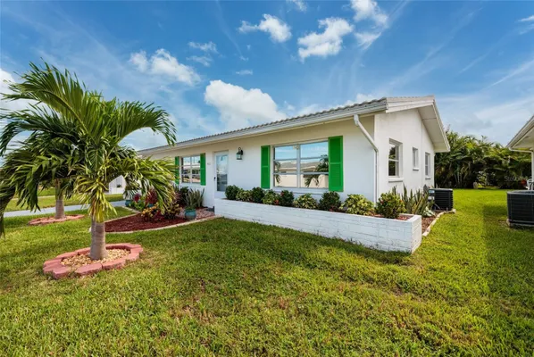 Property Slideshow image 3 of 34 | 9813 37th st, Pinellas Park, FL, 33782