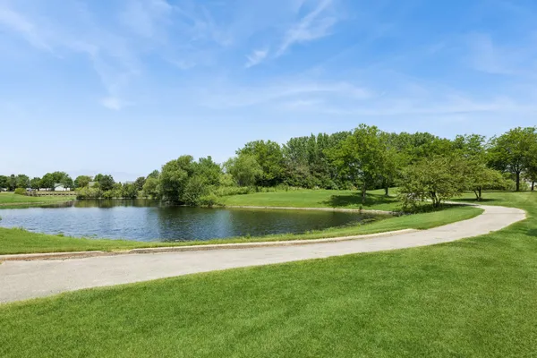 Property Slideshow image 2 of 27 | 13037 stone creek ct, Huntley, IL, 60142
