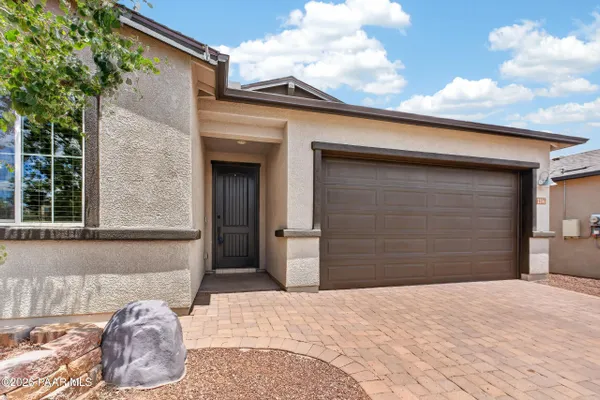 Property Slideshow image 2 of 17 | 1356 towhee trl, Prescott, AZ, 86305