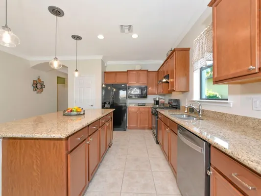 Property Slideshow image 3 of 51 | 5952 snowy egret dr, Sarasota, FL, 34238