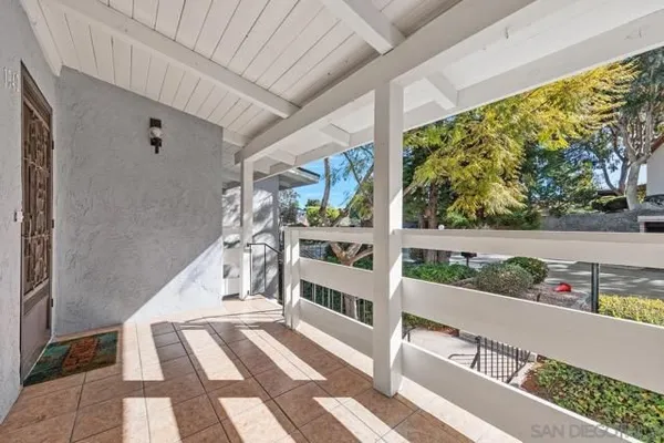 Property Slideshow image 3 of 24 | 1940 fairway circle dr, San Marcos, CA, 92078